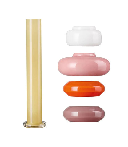 Elementi impilabili del vaso componibile in vetro: stelo giallo e componenti bianco, rosa, arancione e malva