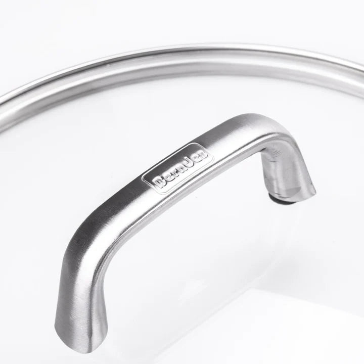 Berndes Tricion Casseruola 20 cm dettaglio manico e coperchio vetro acciaio inox - Tuttocasa Domodossola